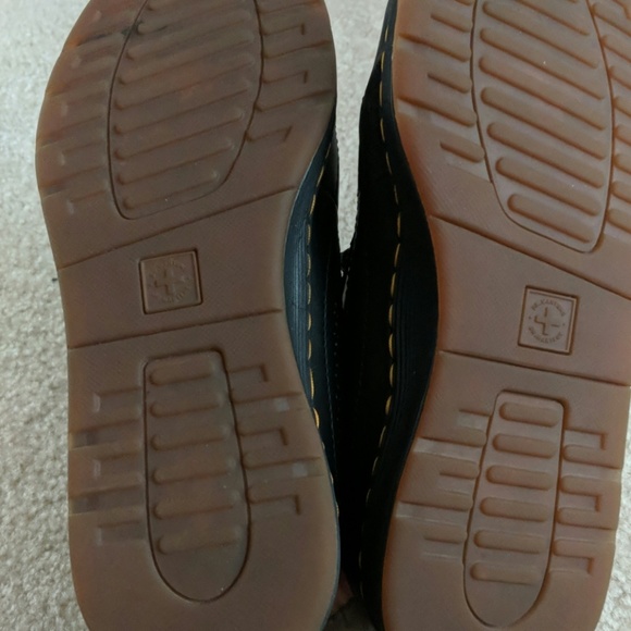 Black Doc Martens Gabe size 9 shoe - Picture 3 of 4